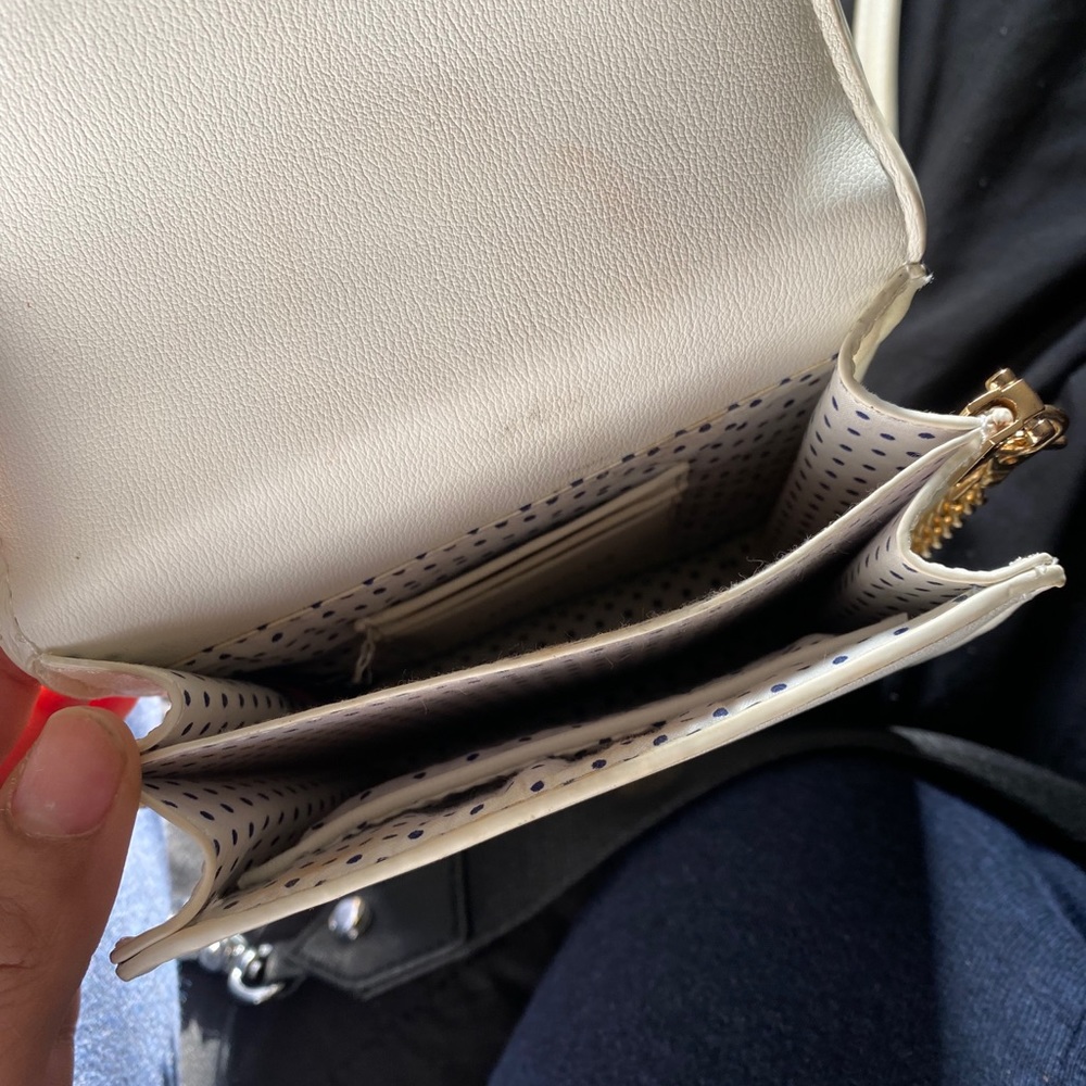 Handbag - Picture 2 of 2